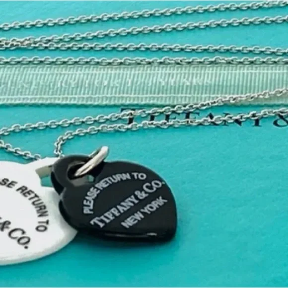 Tiffany & Co Black & White Bone Double Heart Necklace - Picture 3 of 9